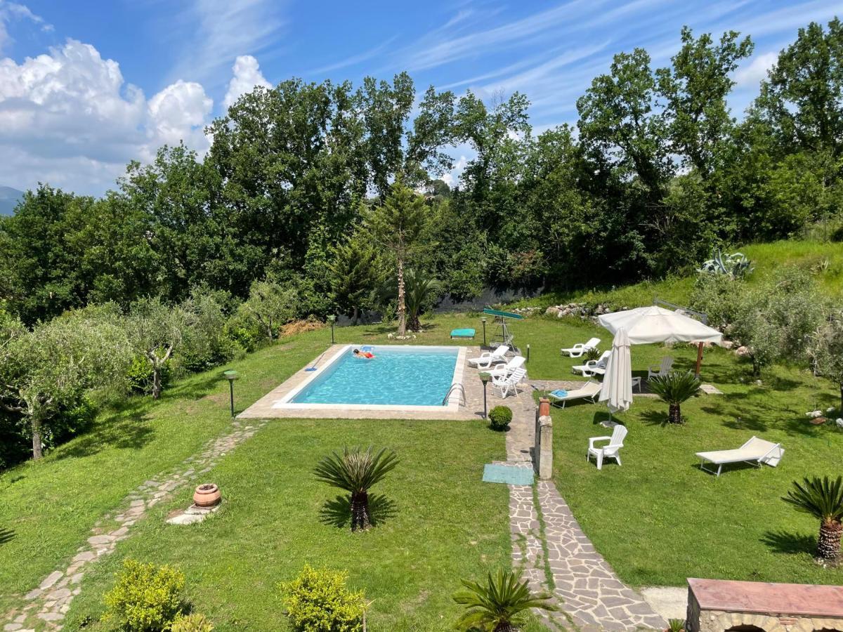 Villa Con Piscina Donna Romina SantʼAgata deʼ Goti Esterno foto