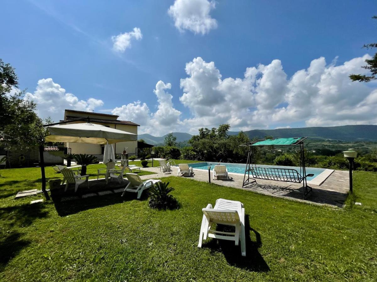 Villa Con Piscina Donna Romina SantʼAgata deʼ Goti Esterno foto