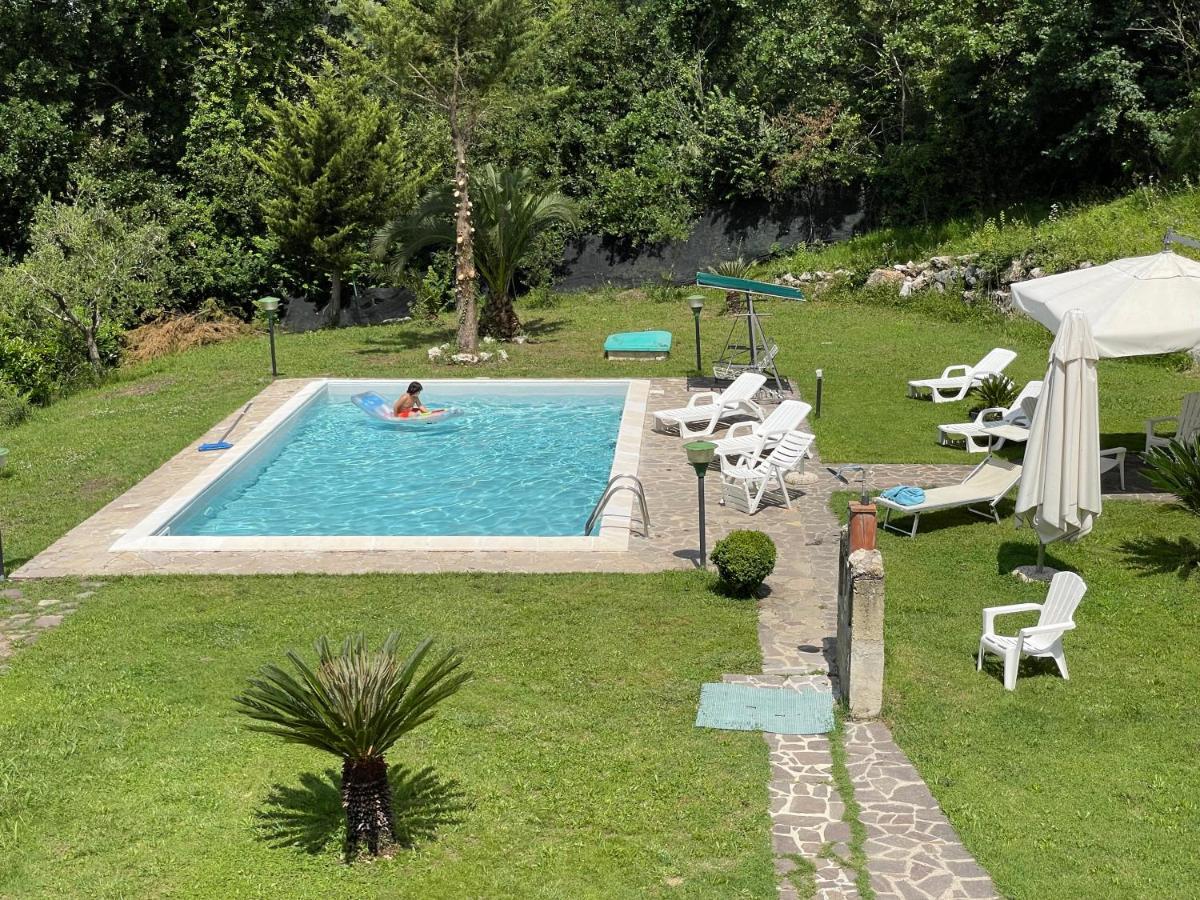 Villa Con Piscina Donna Romina SantʼAgata deʼ Goti Esterno foto